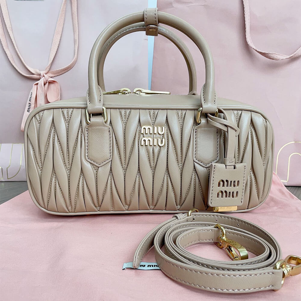 MIUMIU Large Arcadie matelasse nappa Bag(HIGH-END GRADE)
